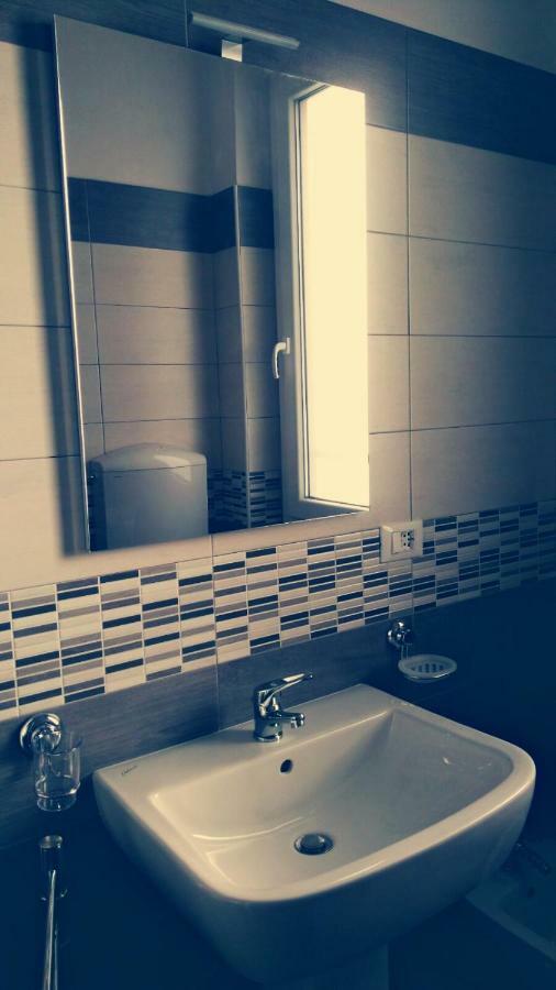 La Finestra Su San Luca Apartman Bologna Kültér fotó
