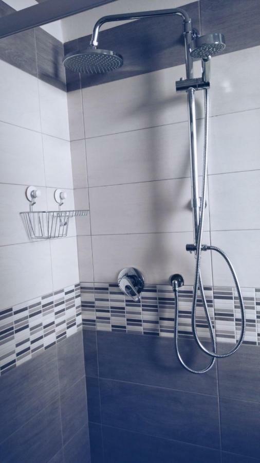 La Finestra Su San Luca Apartman Bologna Kültér fotó